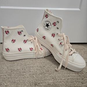 Converse Lift Hi Top Rose Cross Stitch Size 10 Wore Once EUC